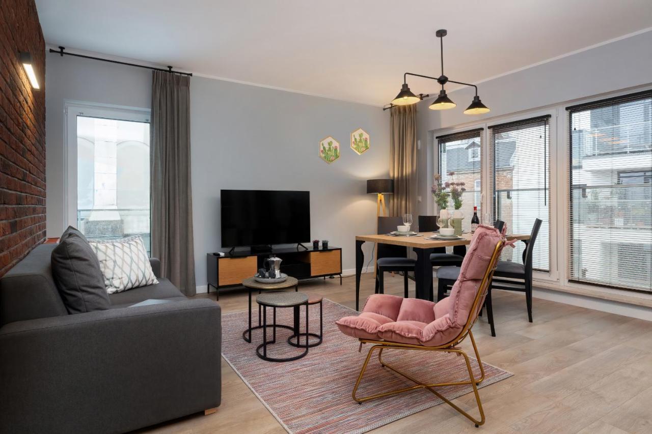 Exclusive Apartments Mostowa By Renters Prestige Poznań Esterno foto