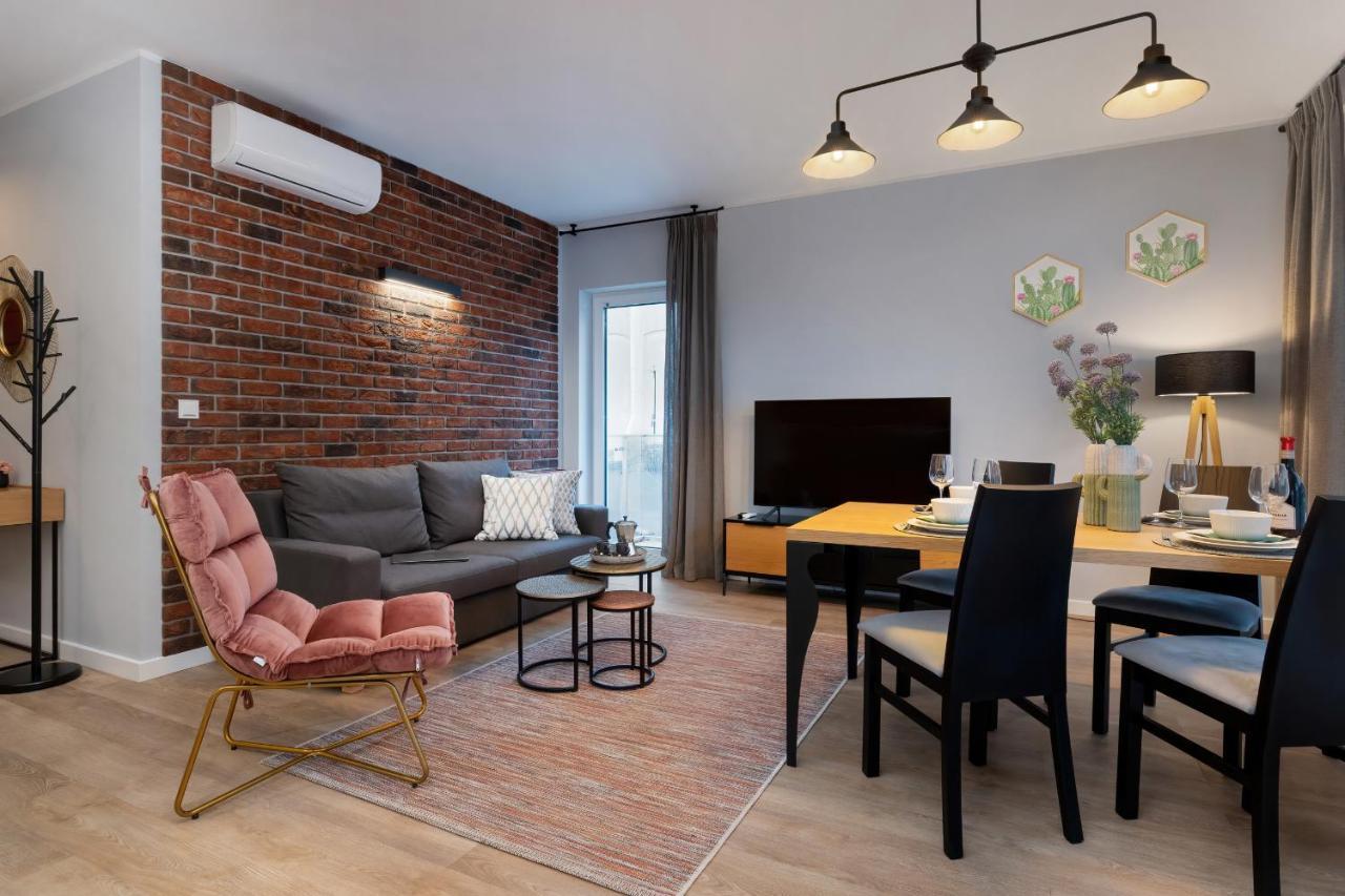 Exclusive Apartments Mostowa By Renters Prestige Poznań Esterno foto