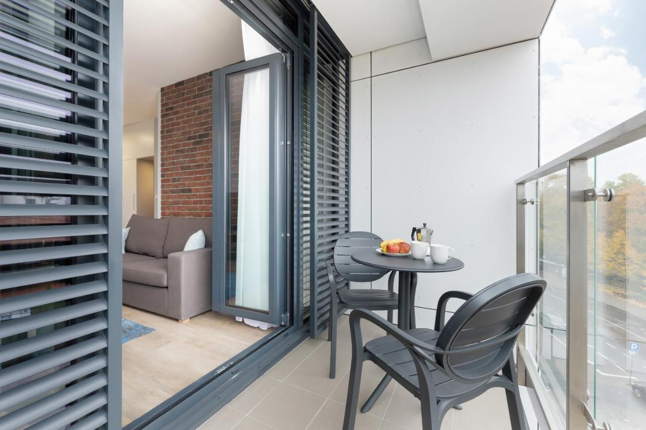 Exclusive Apartments Mostowa By Renters Prestige Poznań Esterno foto